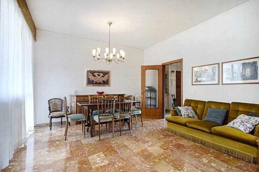 Frati Bigi With Two Bedrooms And Parking Florença Exterior foto